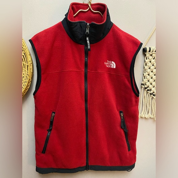 The north face vest - Picture 7 of 11